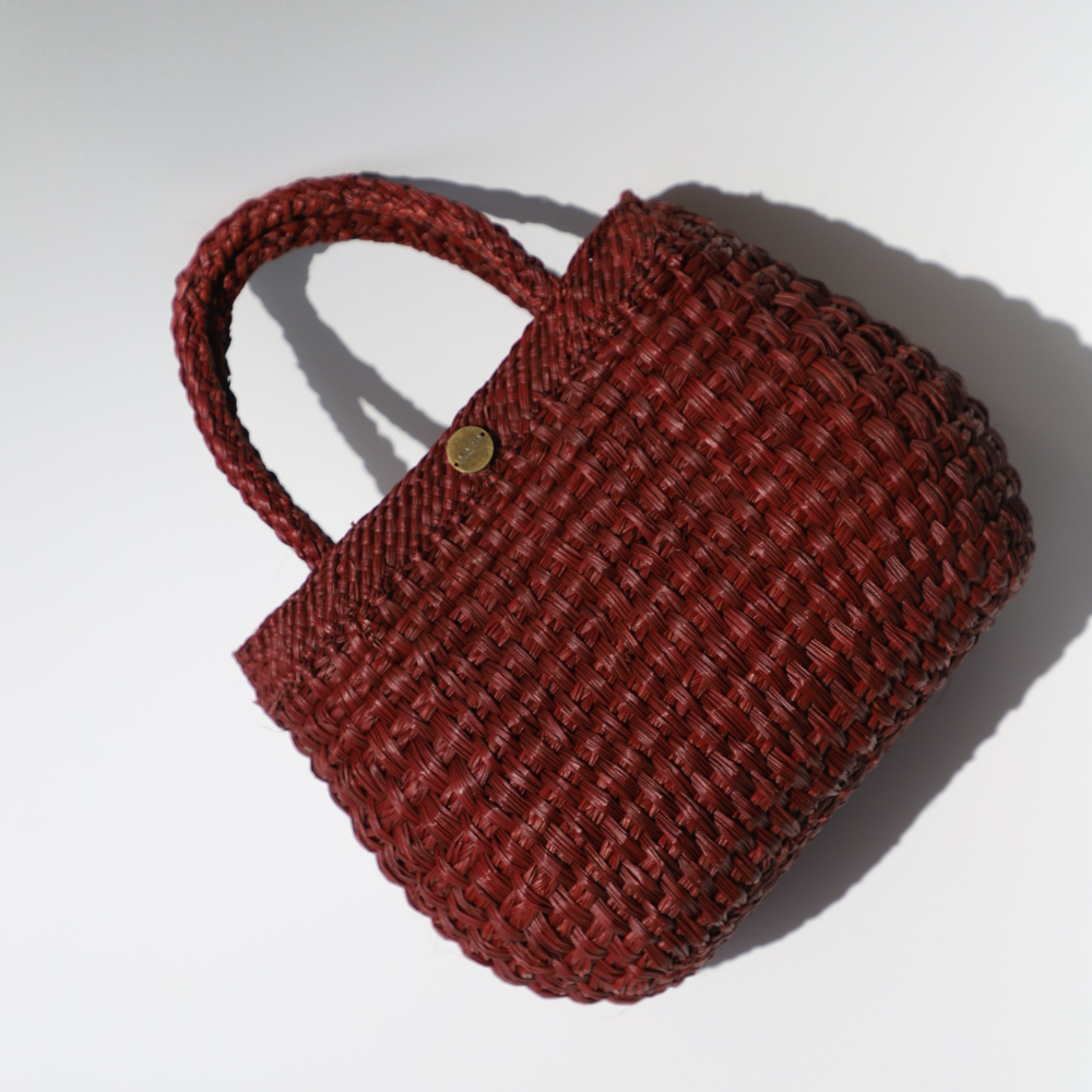 Sofia Red Basket - Straw Bag - Iraca Handmade Bag - Top Handle Purse