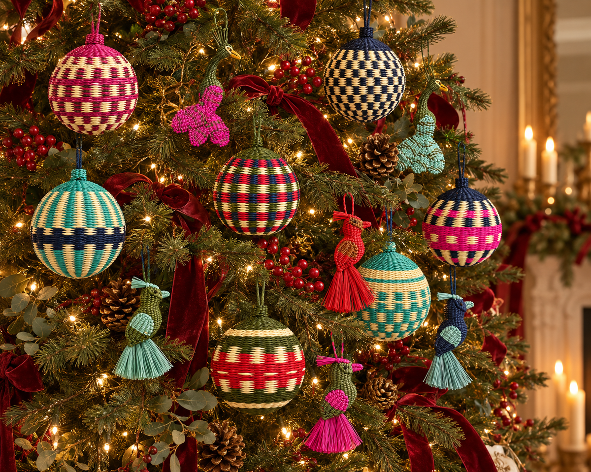 The Midnight Rose Ornament - Handwoven Iraca Palm Christmas Baubles