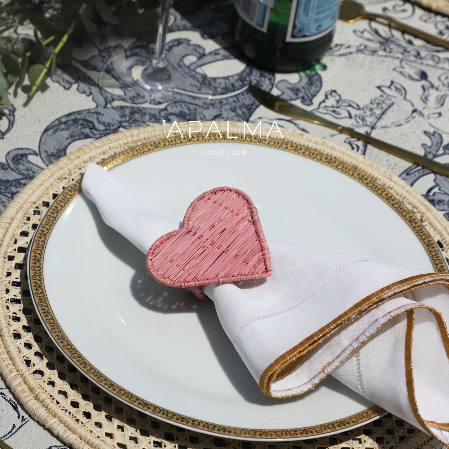 Hand Made Iraca Palm - Heart Shape - Napkin Ring Pack of 8