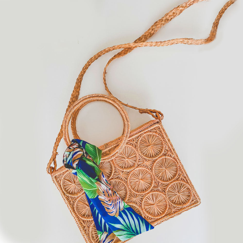 Straw Bag - Handmade Iraca Palm Crossbody Bag - Café Lined Bag
