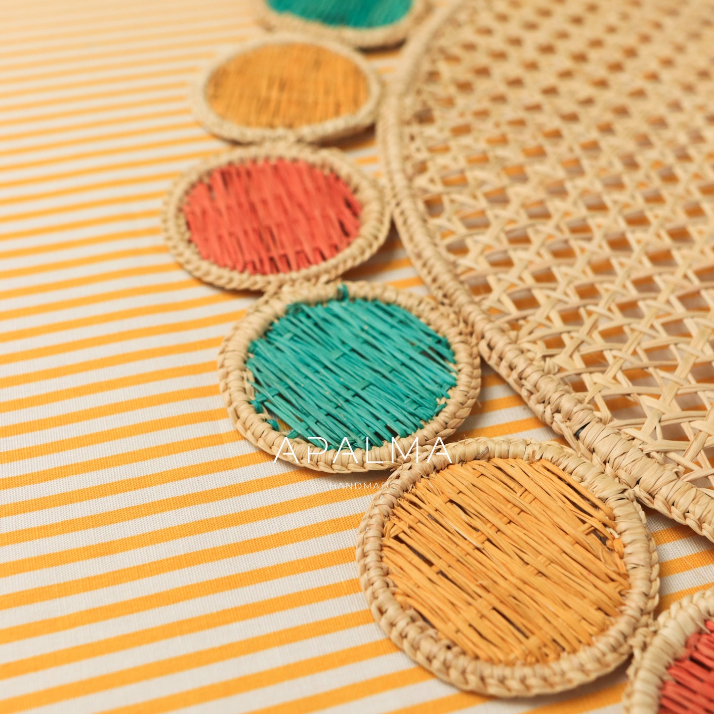 Golden Hour Placemat / Set of 4 , Handwoven Charger Plate for colorful Summer Tabledecor