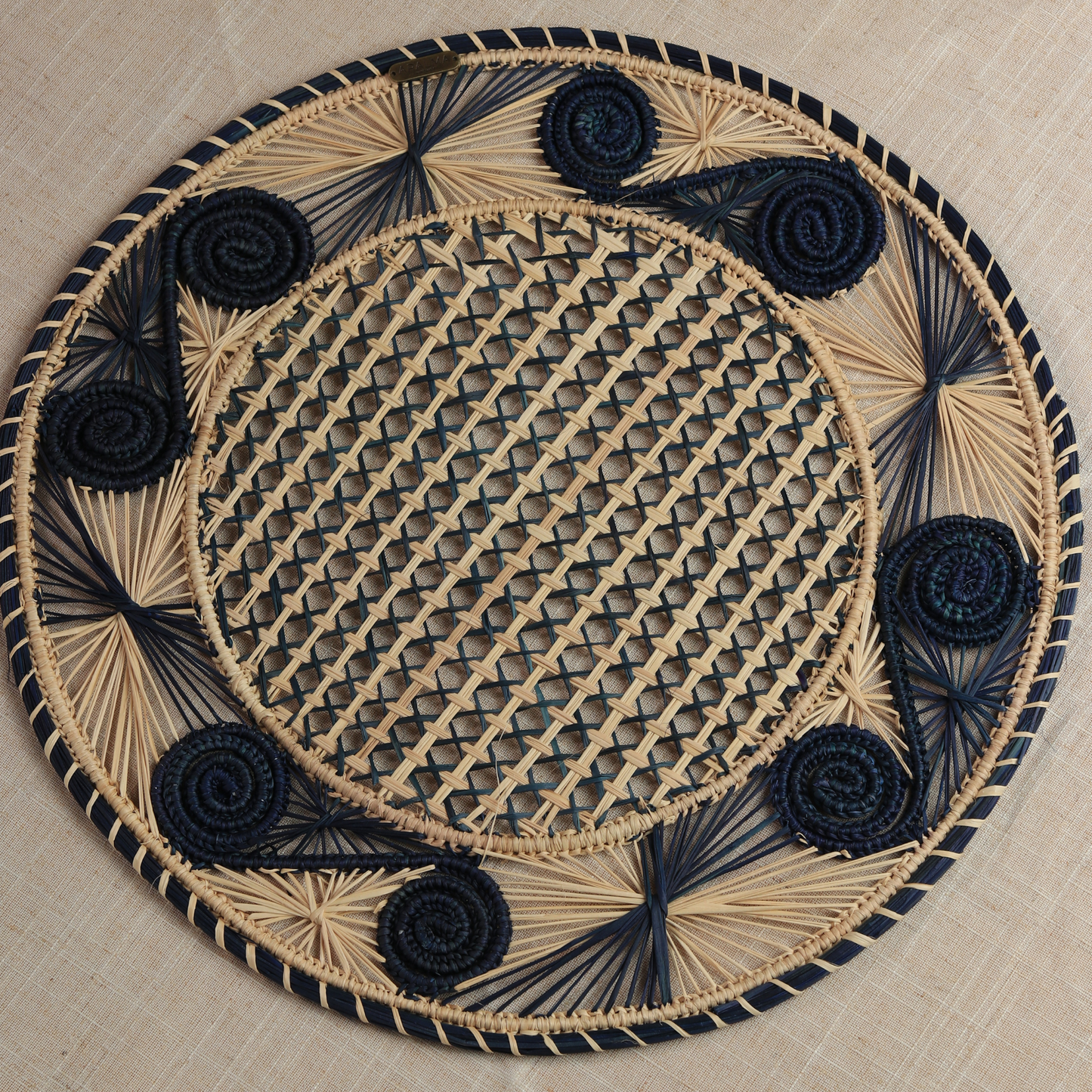 Caracoli Iraca Straw Placemats