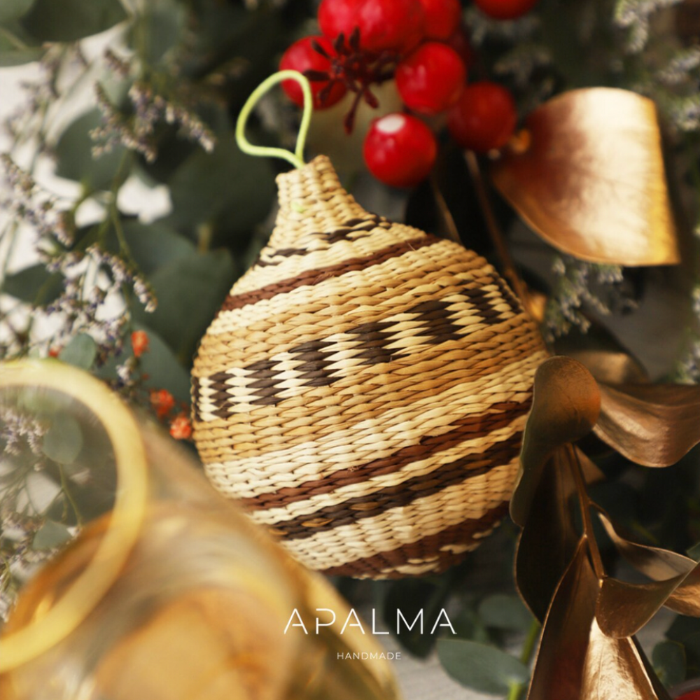4 Boho Christmas Baubles / Balls / Ornaments - Handmade in Iraca Palm , 3" Diameter - Box of 4 - Packed as a Gift