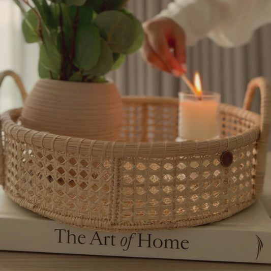 round shape tray in natural fibers original from APALMA HANDMADE