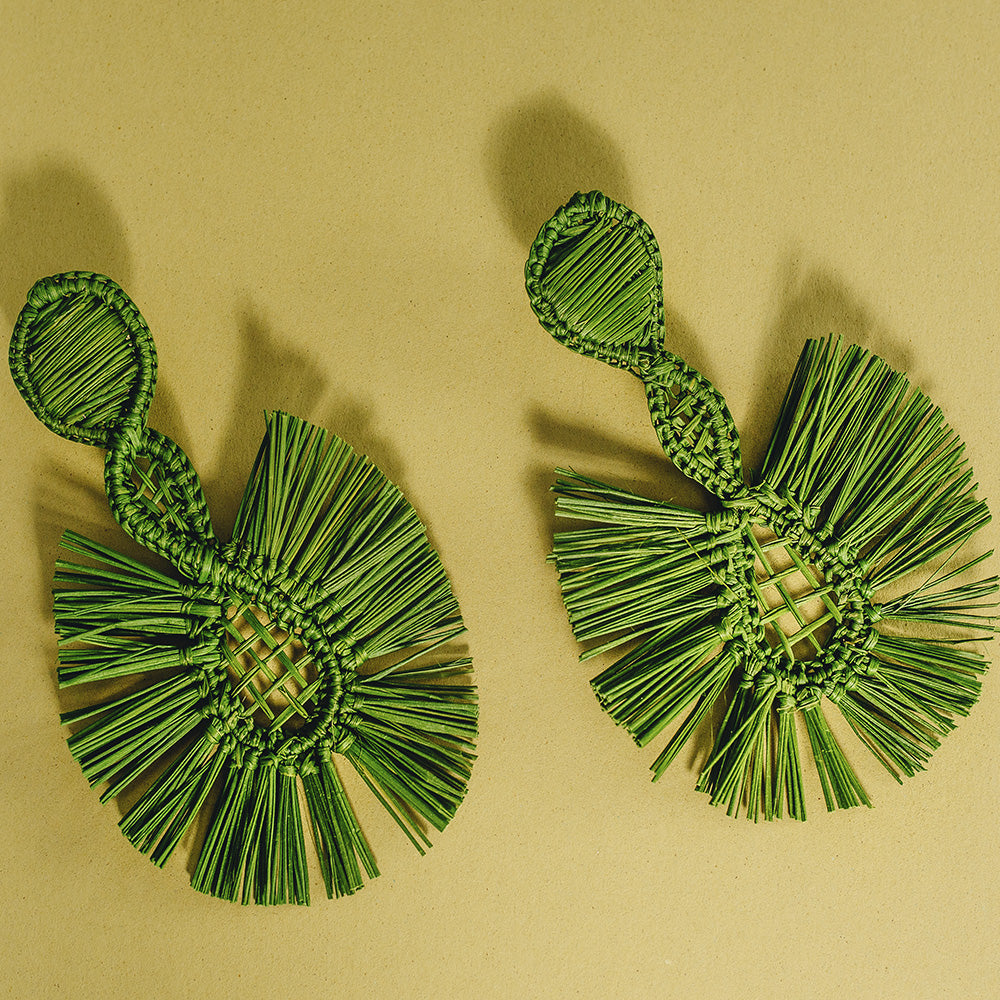Sea Palm Earrings - Handmade Iraca Palm Earrings